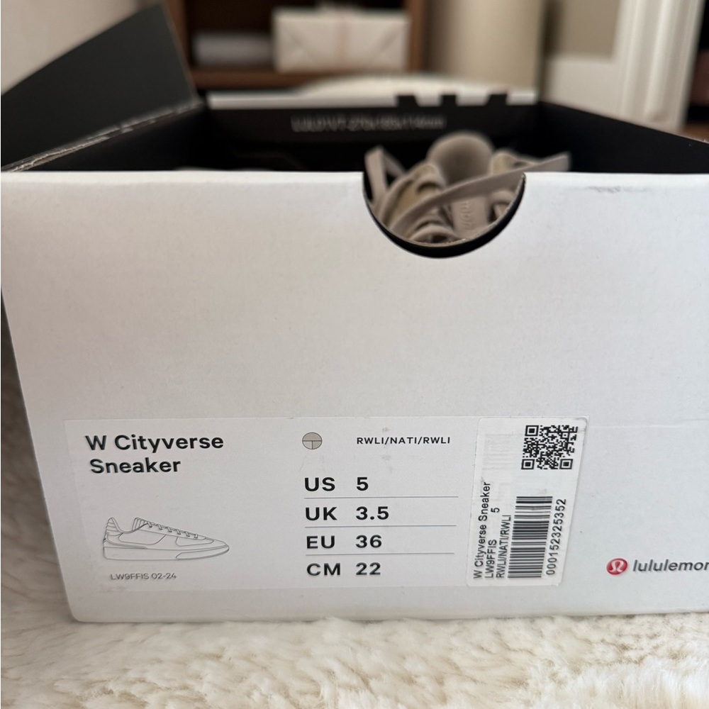 Lululemon women’s cityverse sneaker size 5 worn once, raw linen color - Picture 2 of 4